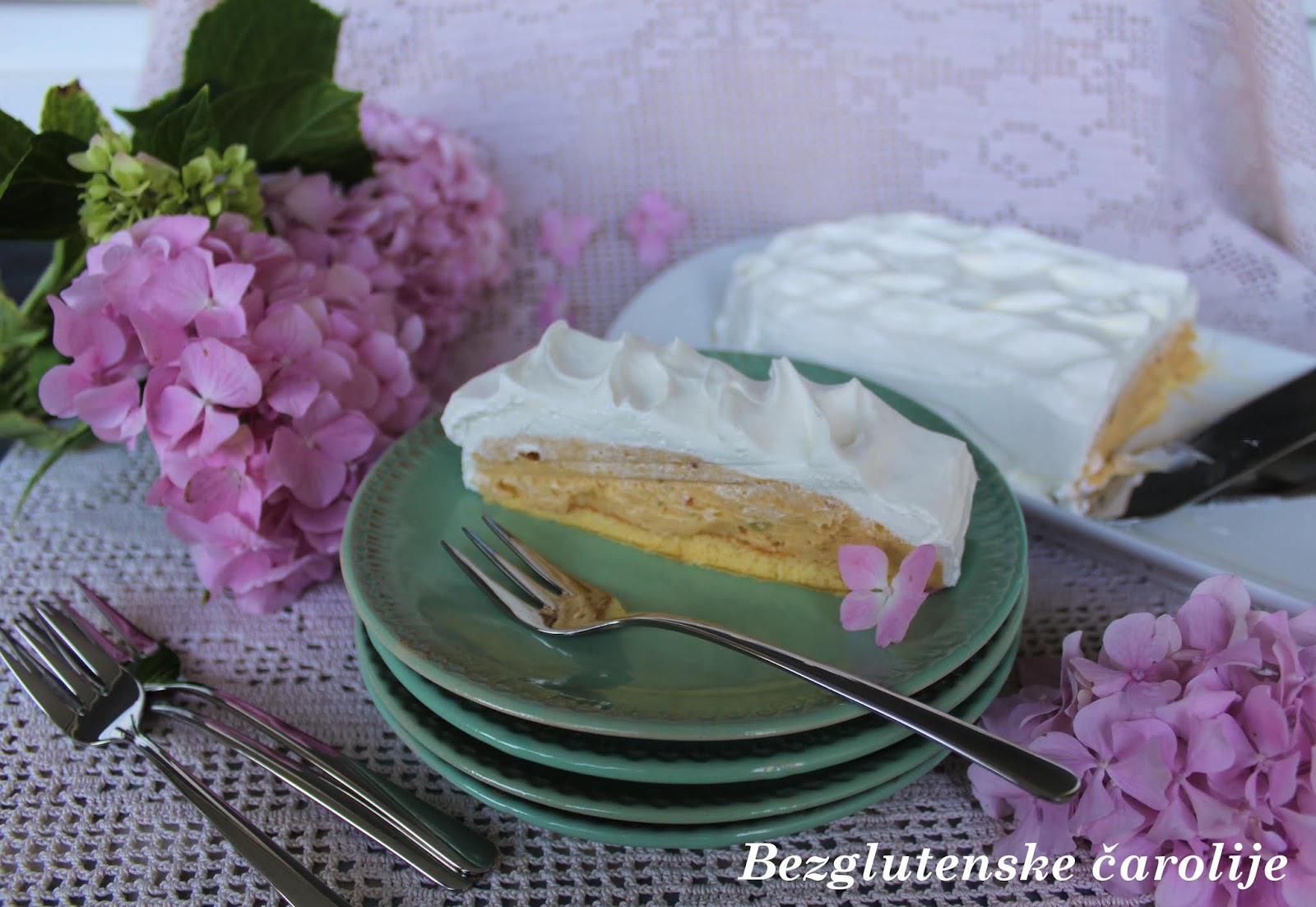 Bezglutenska keks torta